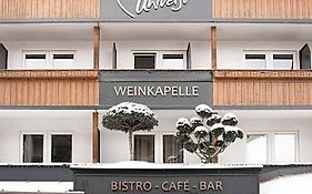 Hotel Universo